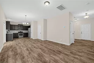2608 Dallas Dr, Winston-Salem, NC 27107 - Photo 3