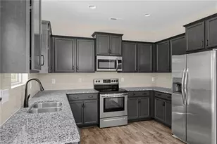 2608 Dallas Dr, Winston-Salem, NC 27107 - Photo 7