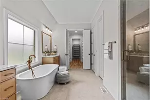 1008 Old Hickory Ct, Greensboro, NC 27455 - Photo 25