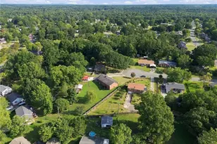 2112 Joyce Ct, Burlington, NC 27217 - Photo 33