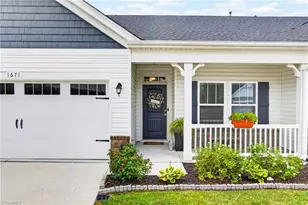 1671 Coopers Hawk Dr, Kernersville, NC 27284 - Photo 5