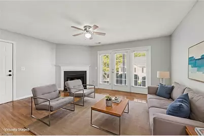 7137 Friendly Avenue #C, Greensboro, NC 27410 - Photo 21