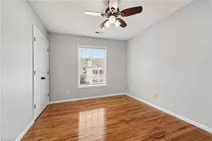 7137 Friendly Ave, Greensboro, NC 27410 - Photo 13