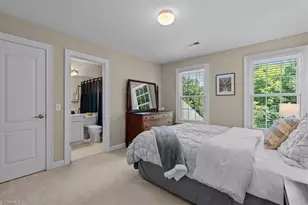 3905 Battenburg Ct, Greensboro, NC 27410 - Photo 33