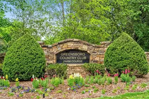 3905 Battenburg Ct, Greensboro, NC 27410 - Photo 3
