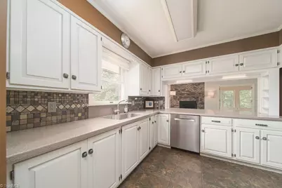 726 Walkertown Guthrie Road, Walkertown, NC 27101 - Photo 15