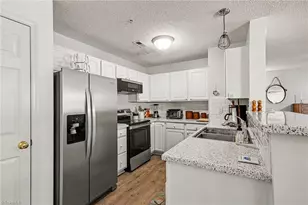 2012 Salem Bluff Dr, Winston-Salem, NC 27127 - Photo 5