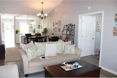 2942 Hyde Place Circle, Winston-Salem, NC 27103 - Photo 7