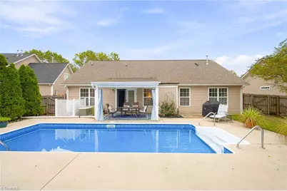 2423 Pepperstone Drive, Graham, NC 27253 - Photo 5