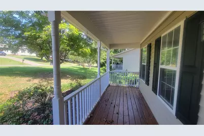 3704 Signet Drive, Winston-Salem, NC 27101 - Photo 3