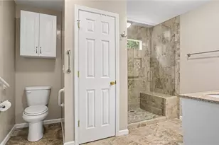 2800 Shadowbrook Ln, Winston-Salem, NC 27103 - Photo 17