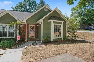 2800 Shadowbrook Ln, Winston-Salem, NC 27103 - Photo 1
