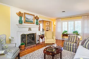 2216 Canterbury Dr, Burlington, NC 27215 - Photo 9