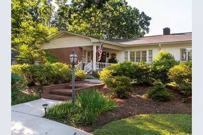 2216 Canterbury Drive, Burlington, NC 27215 - Photo 3