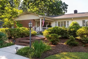 2216 Canterbury Dr, Burlington, NC 27215 - Photo 3
