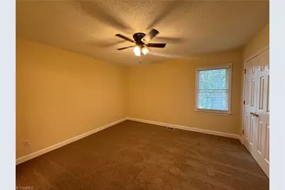 5902 King Charles Court, Clemmons, NC 27012 - Photo 9