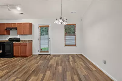 3034 Desmond Woods Drive, Greensboro, NC 27405 - Photo 15
