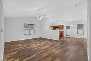 3034 Desmond Woods Dr, Greensboro, NC 27405 - Photo 5