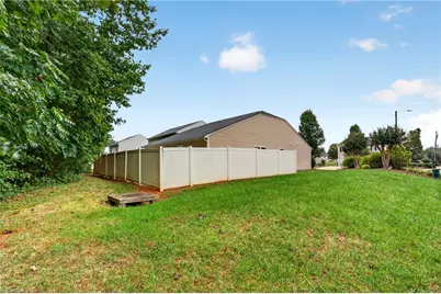 3034 Desmond Woods Drive, Greensboro, NC 27405 - Photo 37