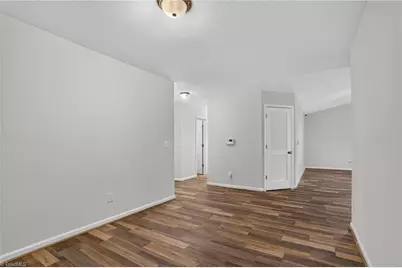 3034 Desmond Woods Drive, Greensboro, NC 27405 - Photo 33