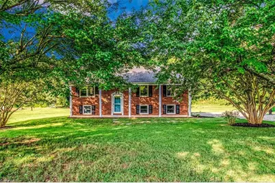 2910 Old Highway 60, Ronda, NC 28670 - Photo 9