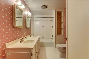 815 Main St, Reidsville, NC 27320 - Photo 17