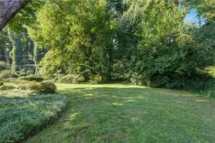 3401 Kenmore St, Greensboro, NC 27408 - Photo 31