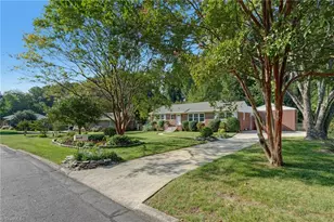 3401 Kenmore St, Greensboro, NC 27408 - Photo 37