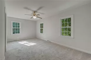 3401 Kenmore St, Greensboro, NC 27408 - Photo 21