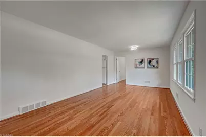 3401 Kenmore Street, Greensboro, NC 27408 - Photo 23