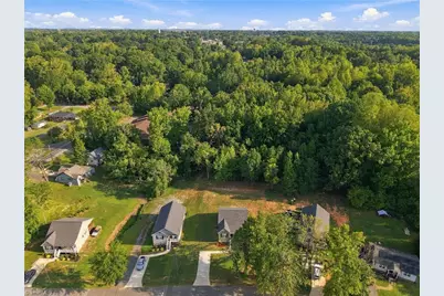 411 Park Lane, Reidsville, NC 27320 - Photo 37