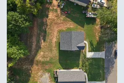 411 Park Lane, Reidsville, NC 27320 - Photo 31