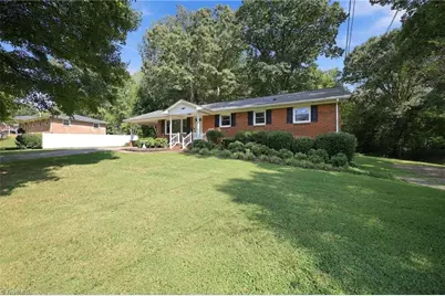 423 Bradley Road, Winston-Salem, NC 27107 - Photo 5