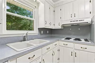 423 Bradley Road, Winston-Salem, NC 27107 - Photo 13