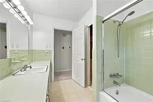 423 Bradley Rd, Winston-Salem, NC 27107 - Photo 19