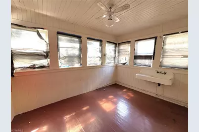 202 Isabel Street, Greensboro, NC 27401 - Photo 37