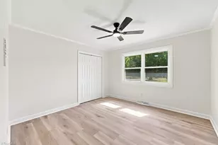 2930 Lake Dr, Burlington, NC 27217 - Photo 25