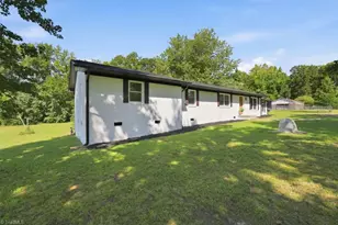 2930 Lake Dr, Burlington, NC 27217 - Photo 39