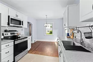 2348 Rosewood Ave, Winston-Salem, NC 27103 - Photo 7