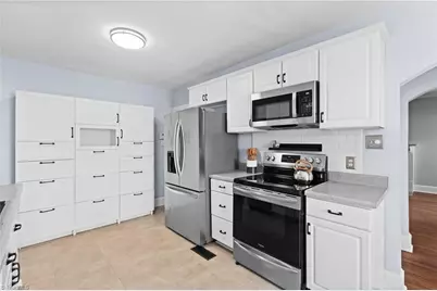 2348 Rosewood Avenue, Winston-Salem, NC 27103 - Photo 9