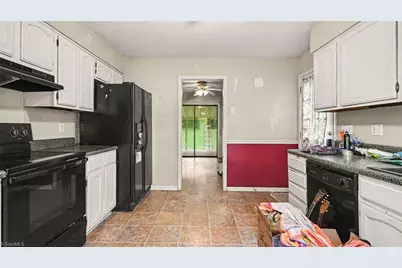 4314 Lormar Road, Greensboro, NC 27406 - Photo 9