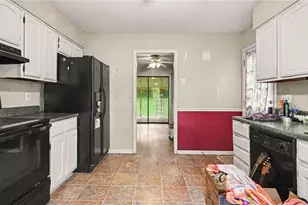 4314 Lormar Rd, Greensboro, NC 27406 - Photo 9