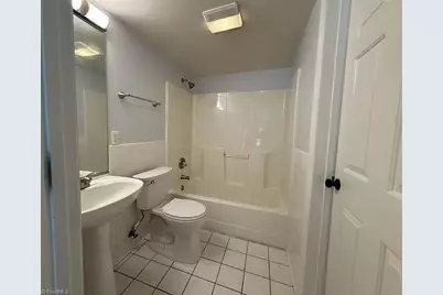 2528 Treetop Lane, Winston-Salem, NC 27101 - Photo 25