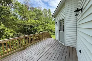 2528 Treetop Ln, Winston-Salem, NC 27101 - Photo 29