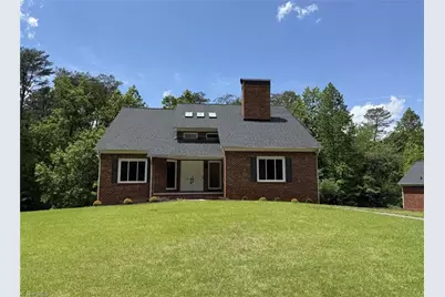 2528 Treetop Lane, Winston-Salem, NC 27101 - Photo 1