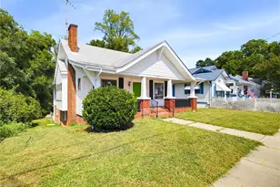 710 Wentworth St, Reidsville, NC 27320 - Photo 1
