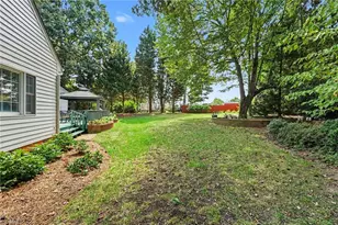 7901 Merrick Ct, Greensboro, NC 27409 - Photo 49