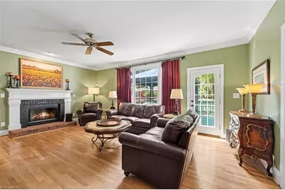 7901 Merrick Court, Greensboro, NC 27409 - Photo 9