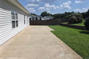 4061 Fountain Grove Dr, High Point, NC 27265 - Photo 25