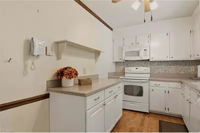 2200 Creekwood Drive, Greensboro, NC 27407 - Photo 13